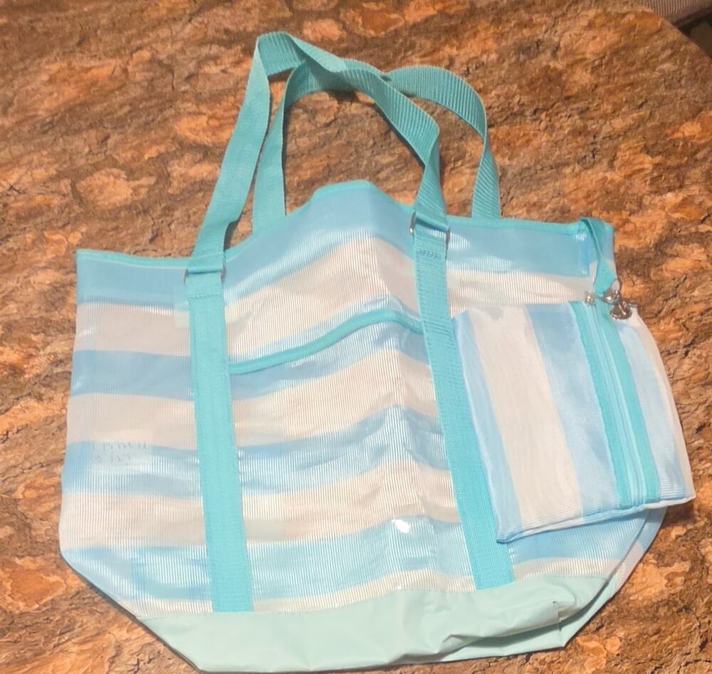 Crown & Ivy Blue White Stripe Beach Tote Bag Matching Pouch Large